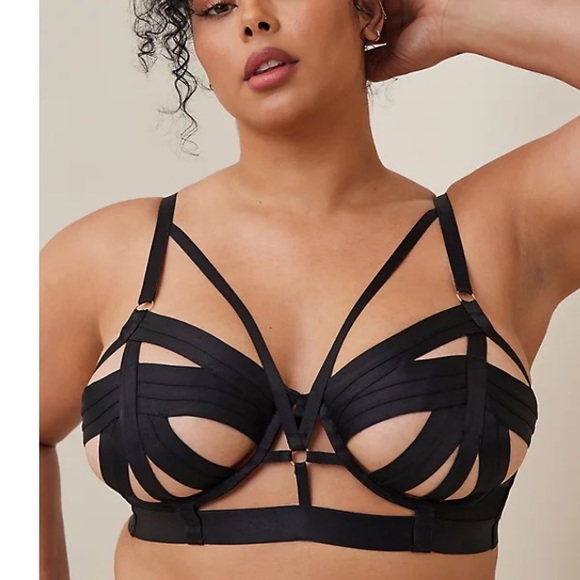TORRID NWT CUT OUT STRAPPY LONGLINE BRA & PANTY - Picture 3 of 9